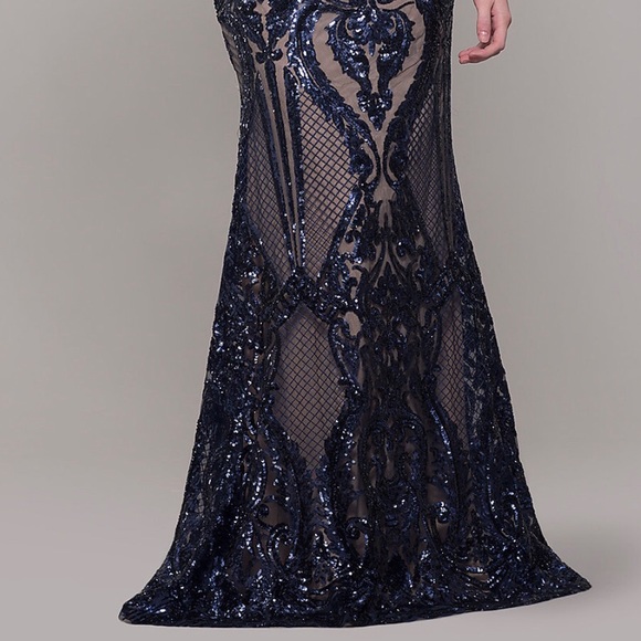 🆕NWT Intricate Two Piece Navy Formal Prom Dress - Picture 7 of 8